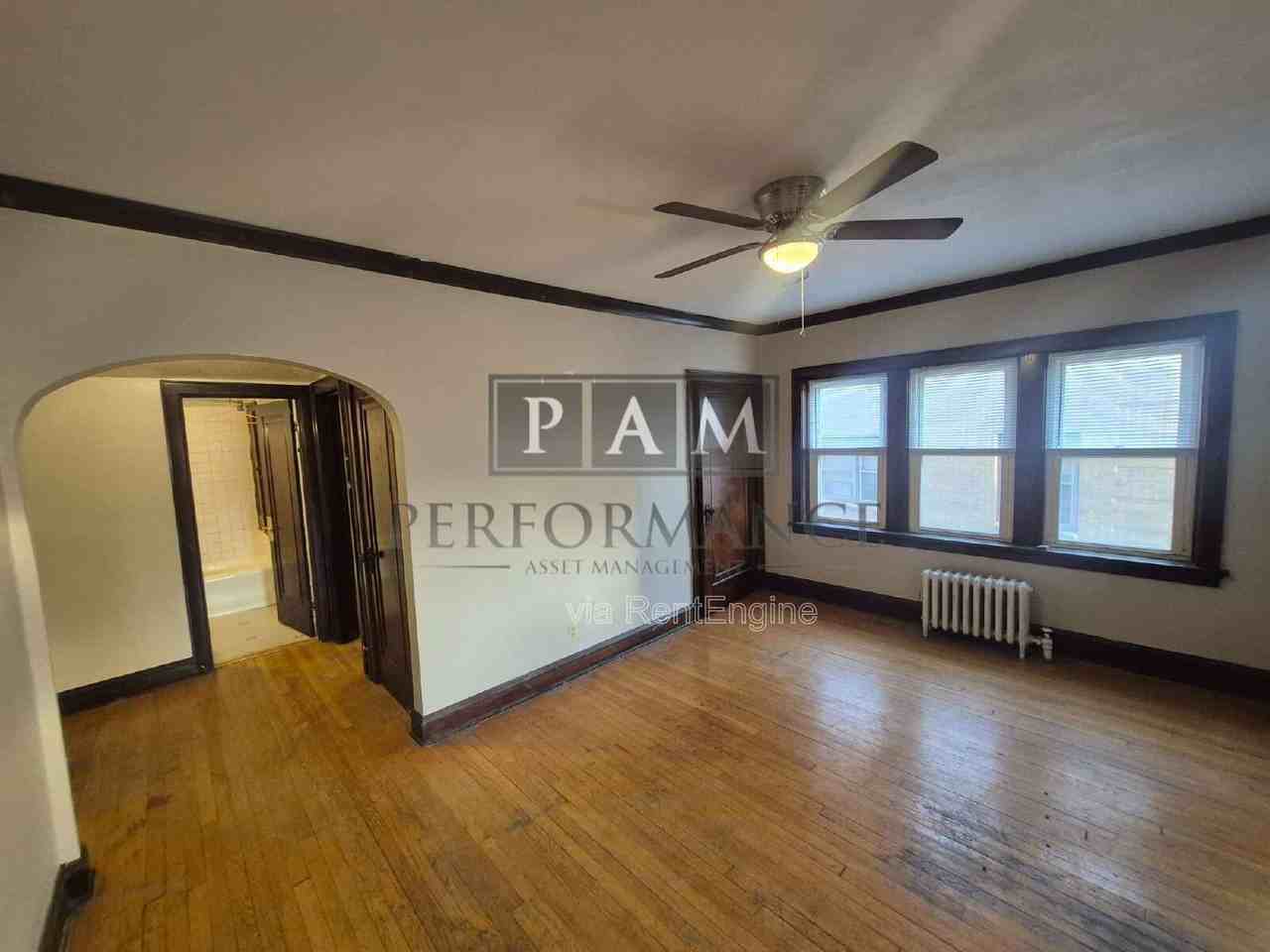 3835 N Humboldt Blvd #3 - Photo 3 of 11