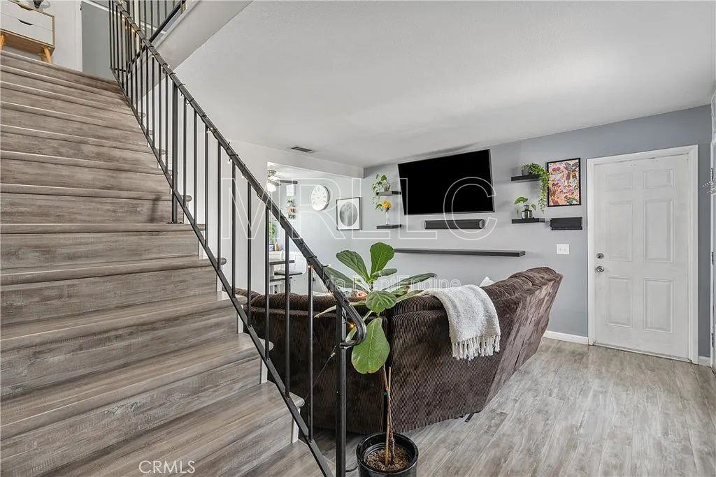 196 Whitney Ave #2 - Photo 2 of 24