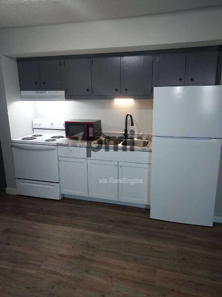 465 E Main St #7 - Photo 2 of 17