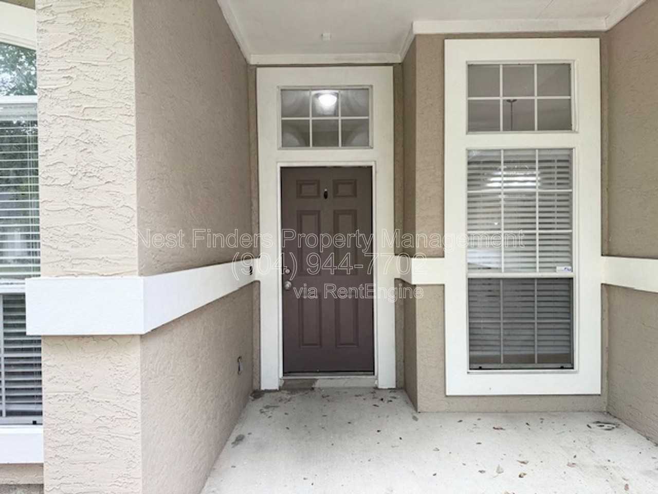 816 Brookstone Ct - Photo 4 of 46