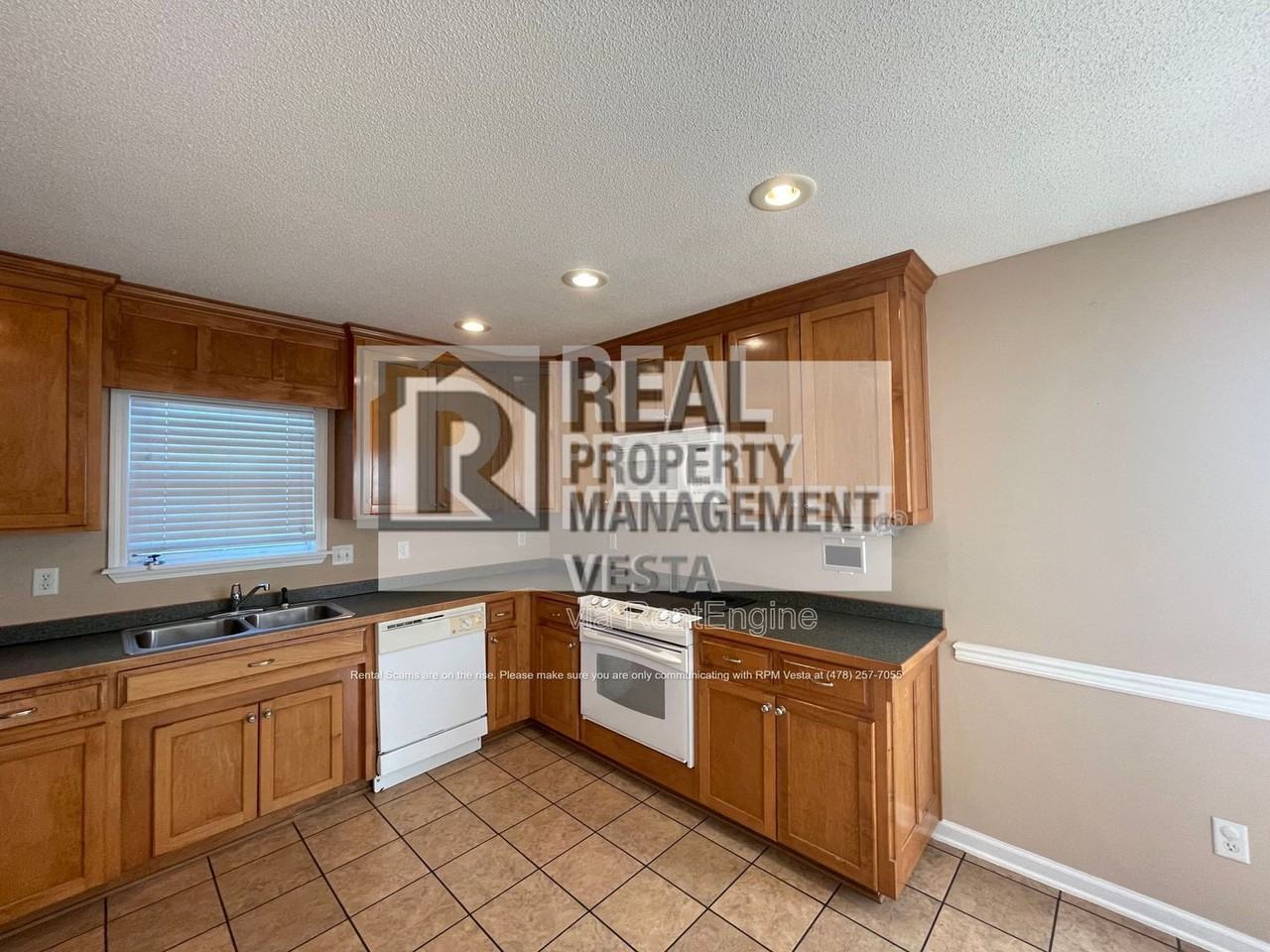 316 Wynfield Ln - Photo 6 of 21