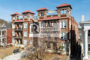 featured image of 855 Mulberry St #T3
