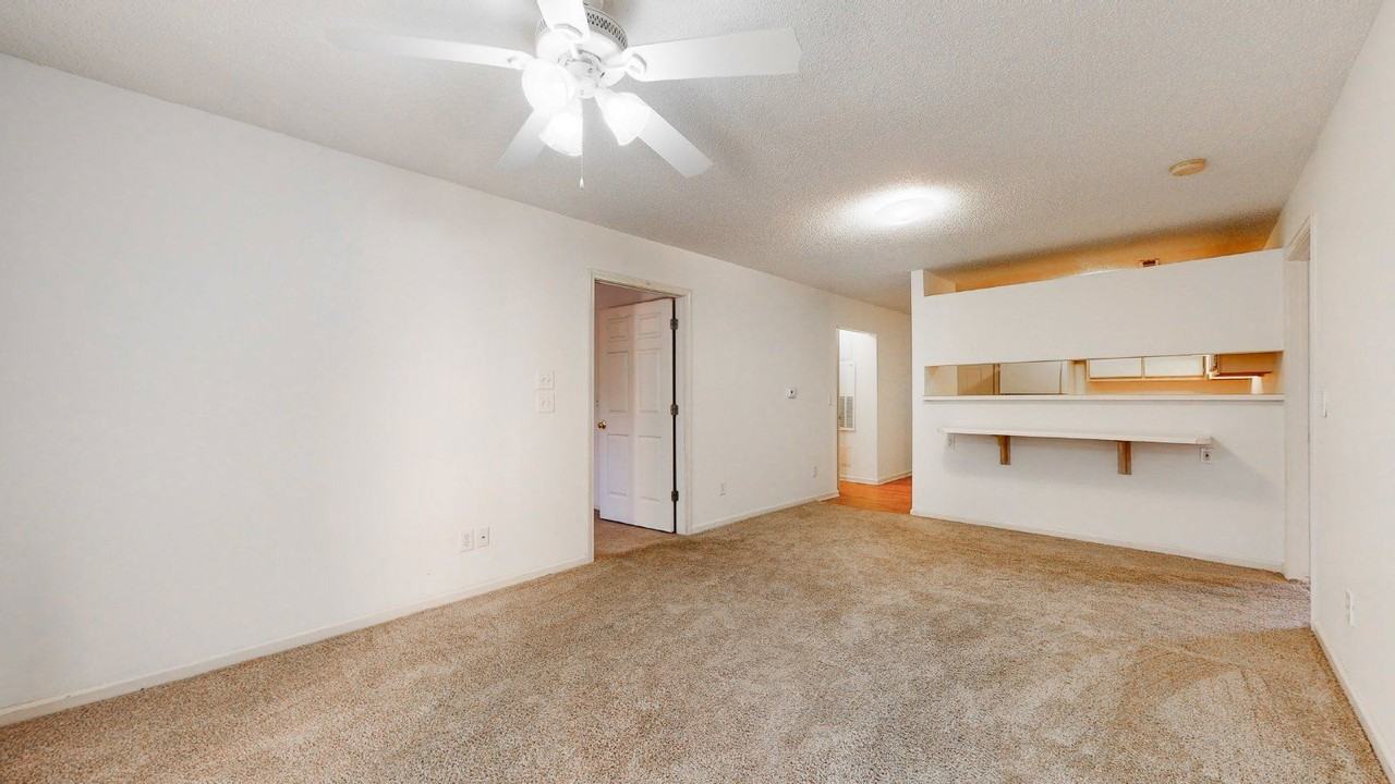 334 Brownlea Dr #6G - Photo 4 of 15