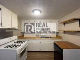 110 W Ridge Cir - Photo 1 of 1