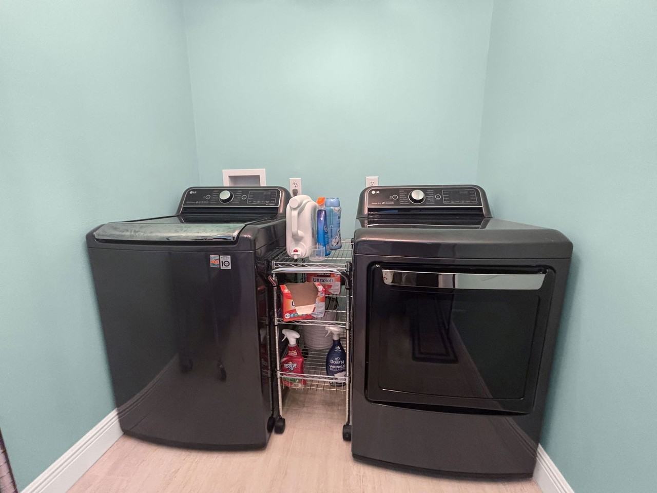 9135 San Ambrosio Dr - Photo 6 of 30