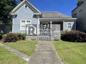 1065 College St #D - Photo 1 of 1