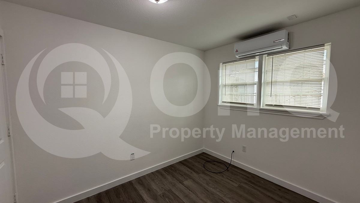 2223 Jb Jackson Jr Blvd #A4 - Photo 3 of 8