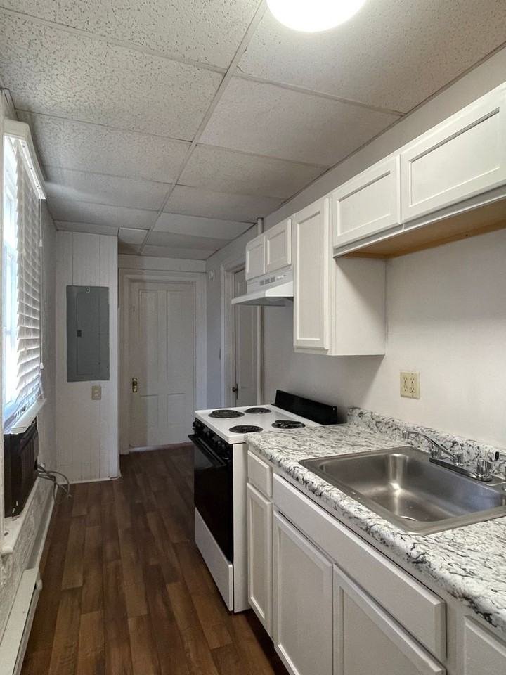 883 Mulberry St #C - Photo 5 of 12
