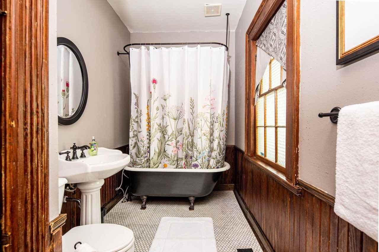 664 Arlington Pl #1 - Photo 3 of 11