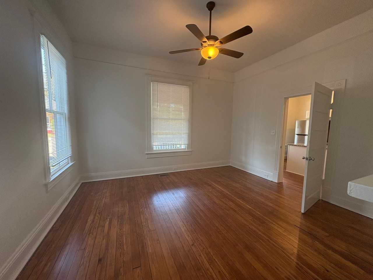 169 Lamar St #A - Photo 4 of 15