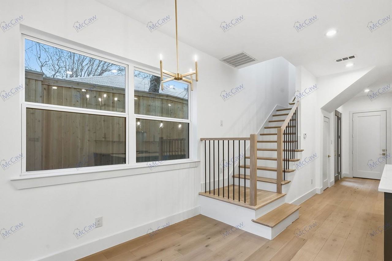 5633 E Side Ave - Photo 3 of 23