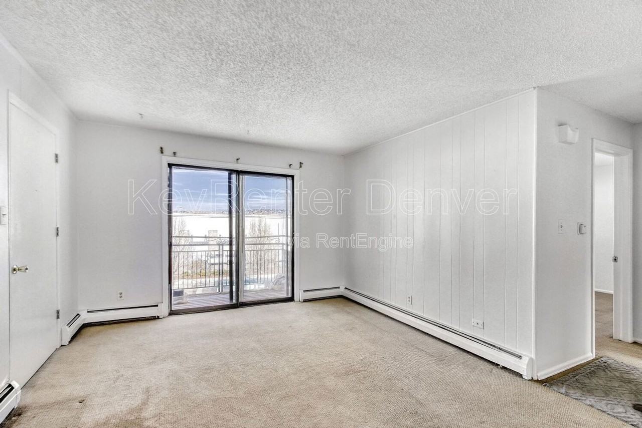 9406 W 57th Ave #3 - Photo 7 of 12