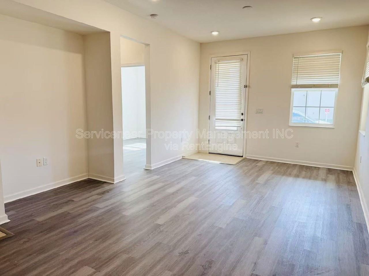 234 Bella Prestwick Blvd - Photo 3 of 19