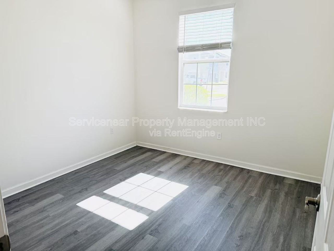 234 Bella Prestwick Blvd - Photo 4 of 19