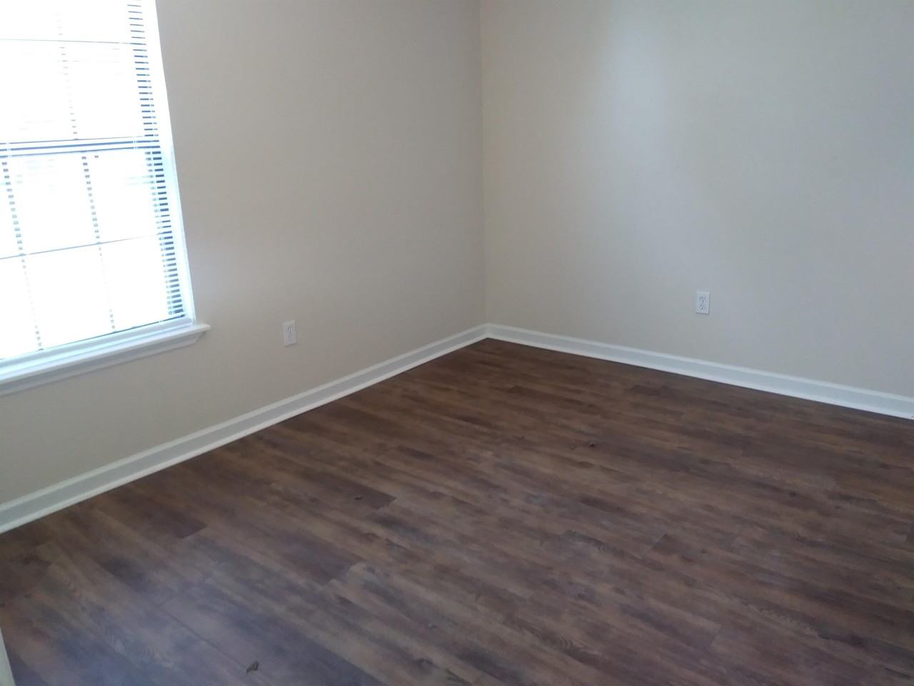 1608 #2 - Photo 2 of 30