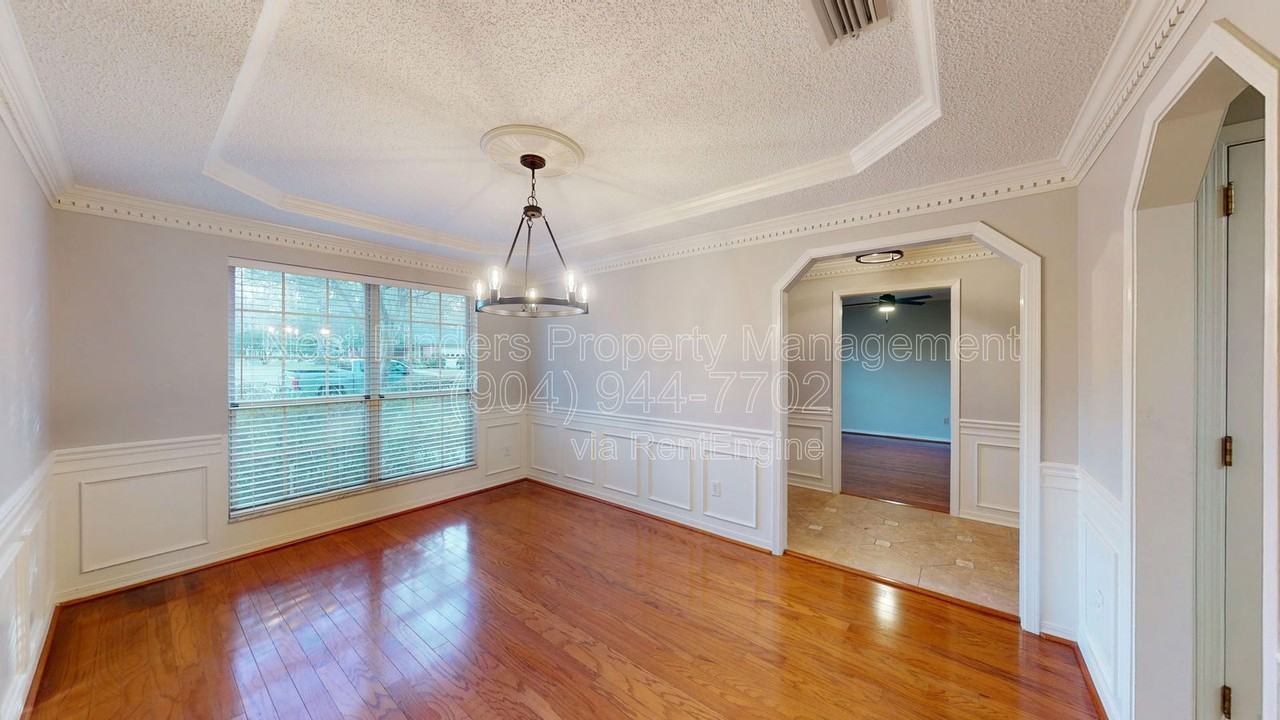 2217 Hammock Oaks Dr N - Photo 6 of 40