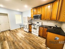 featured image of 1933 Colonial St