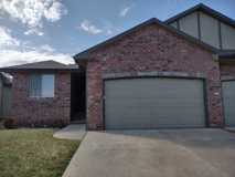 7453/57 Summerside - Photo 1 of 1