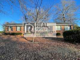 featured image of 7162 Everett Dr