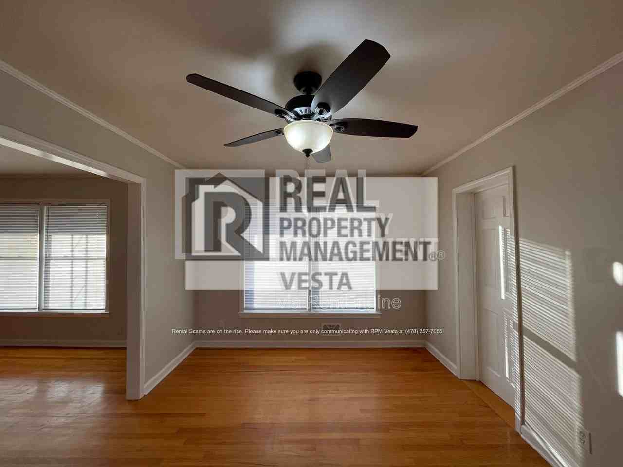 7162 Everett Dr - Photo 5 of 21