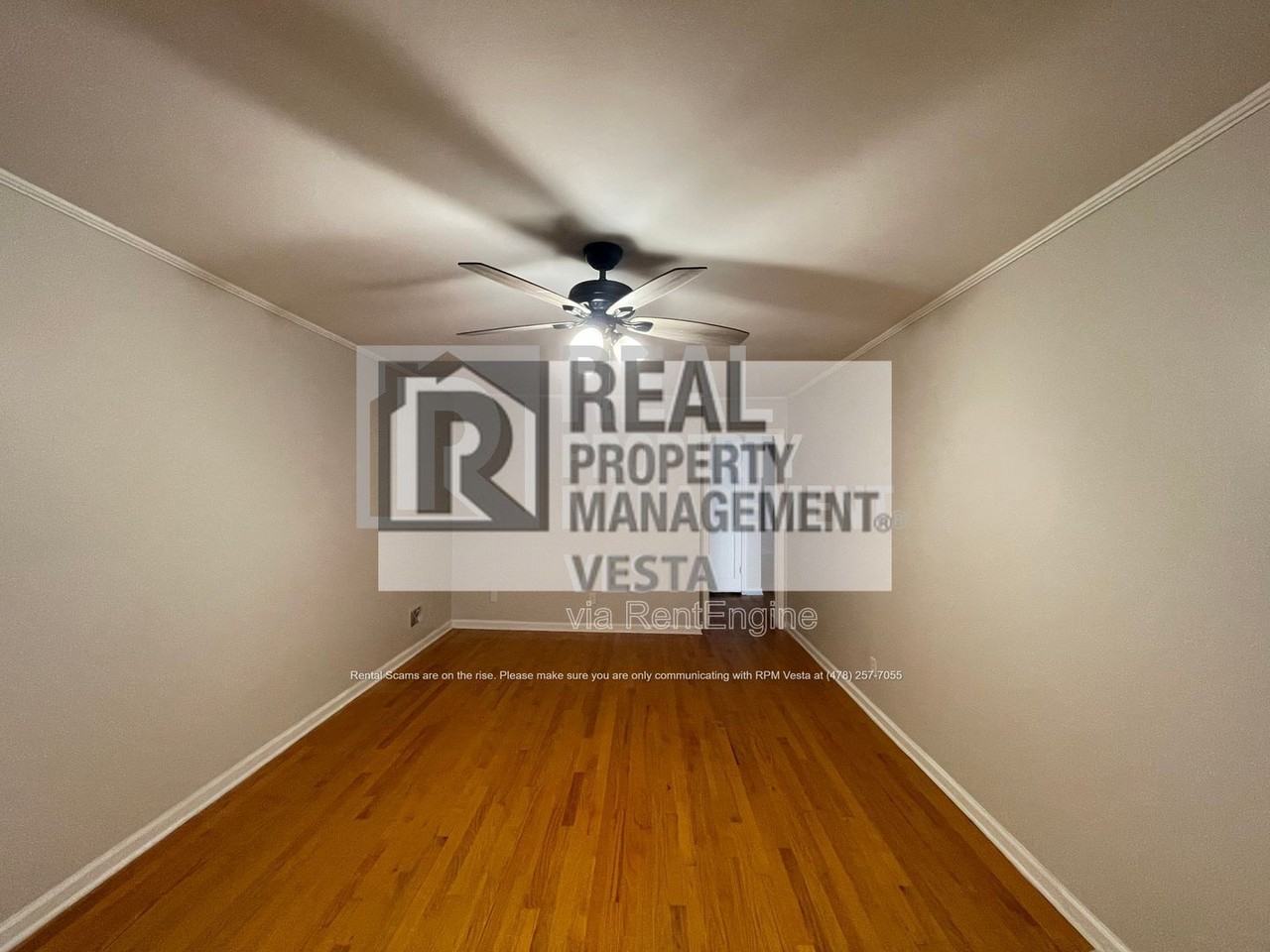 7162 Everett Dr - Photo 6 of 21