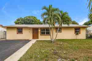 featured image of 1280 Sw 10th Ter