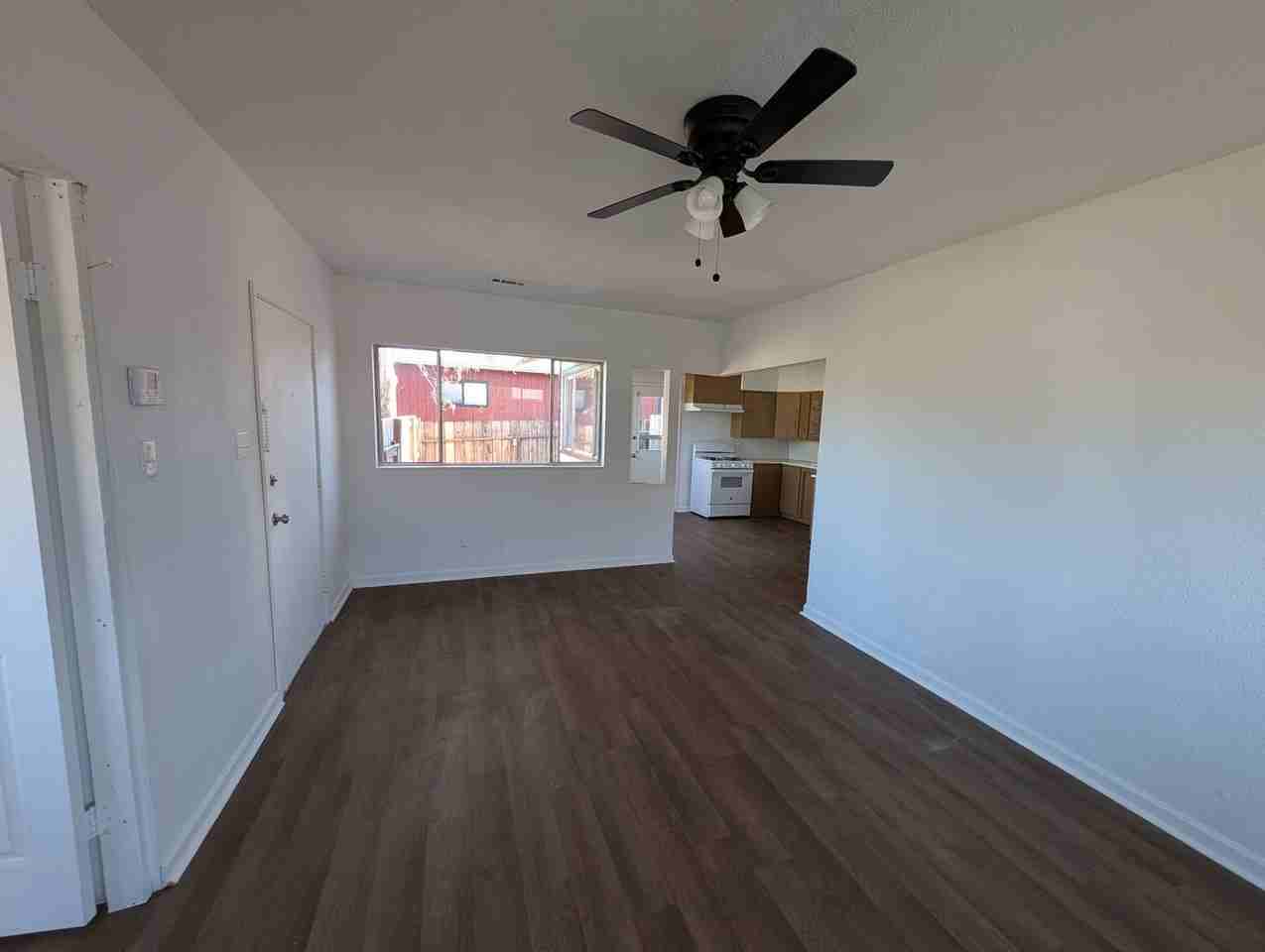 1006 West St - Photo 5 of 14