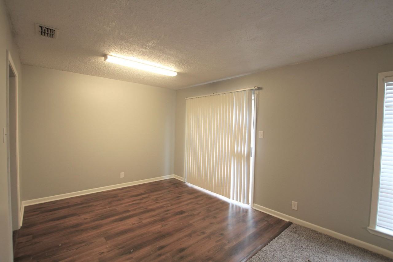 Wyndham Hill Apartments conveniently located in Southeast Tyler - Photo 6 of 40