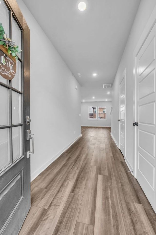 1020 Baltusrol Ln - Photo 6 of 34