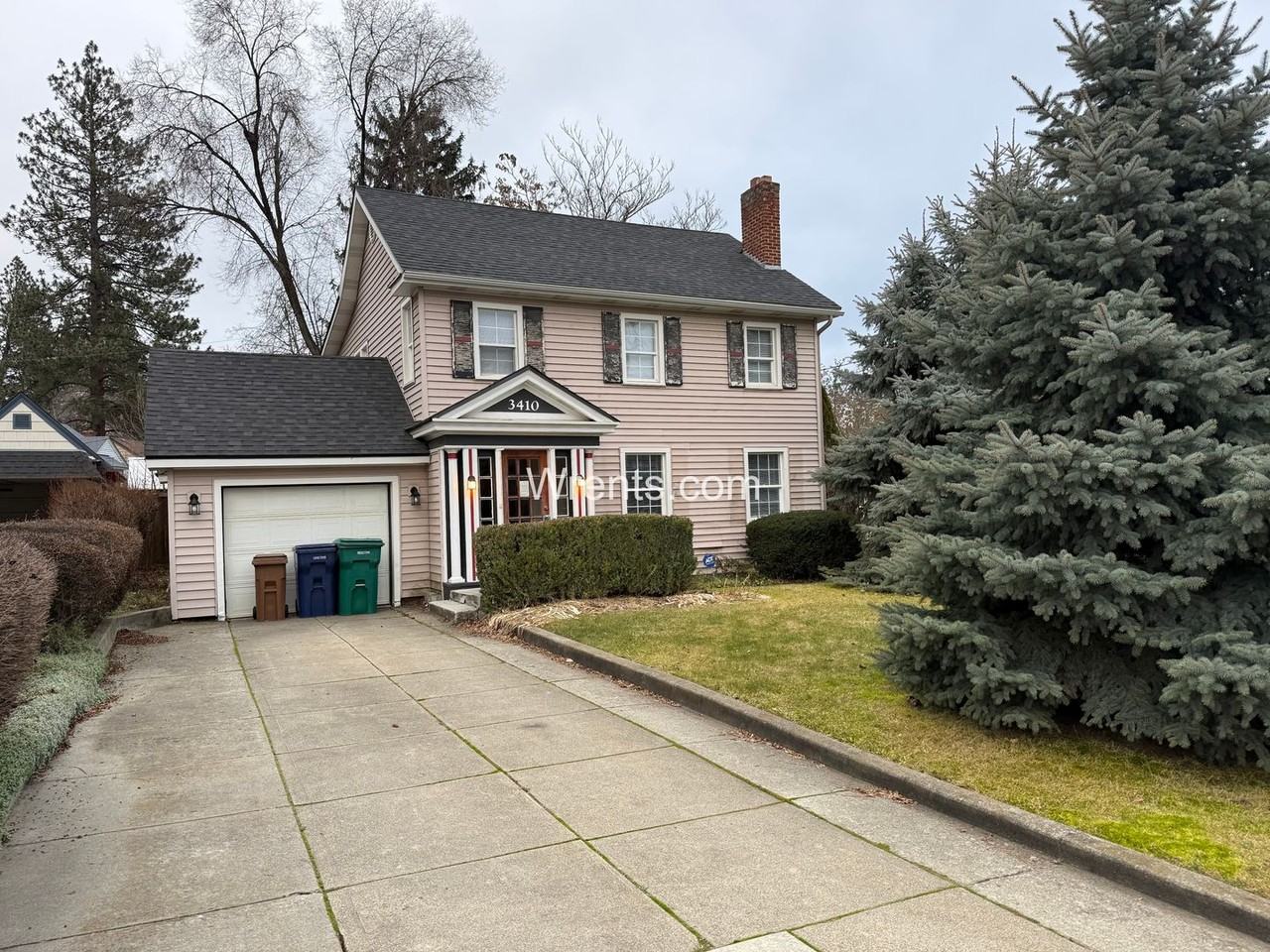 3410 N Columbia Cir - Photo 2 of 31