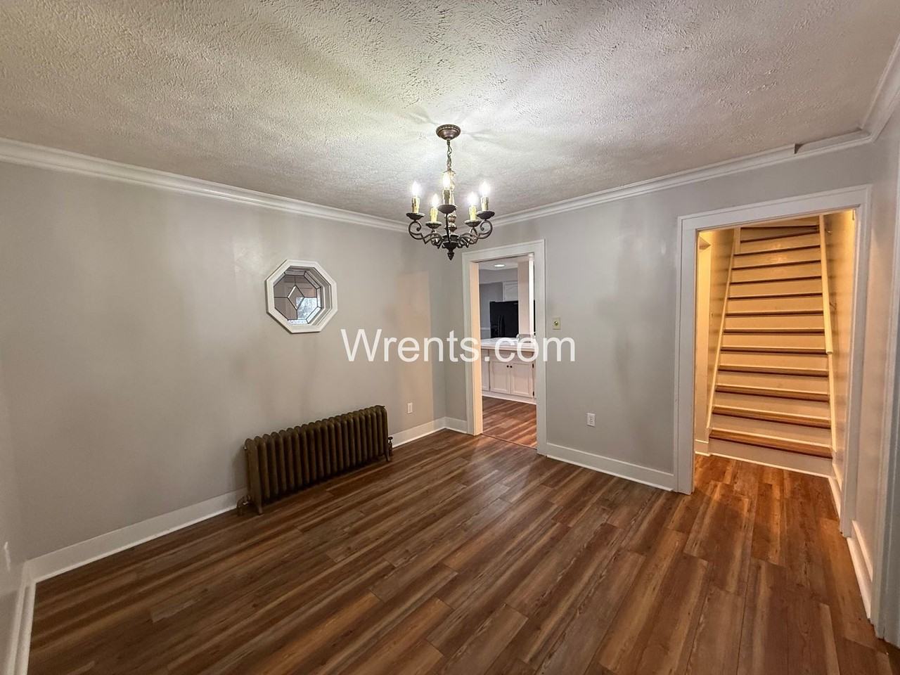 3410 N Columbia Cir - Photo 7 of 31