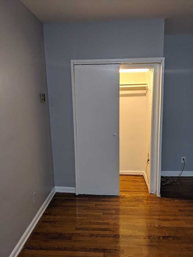 115 E St Se #1 - Photo 3 of 9