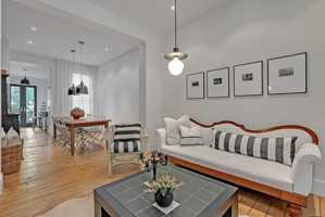 featured image of 20 Boulton Ave #1