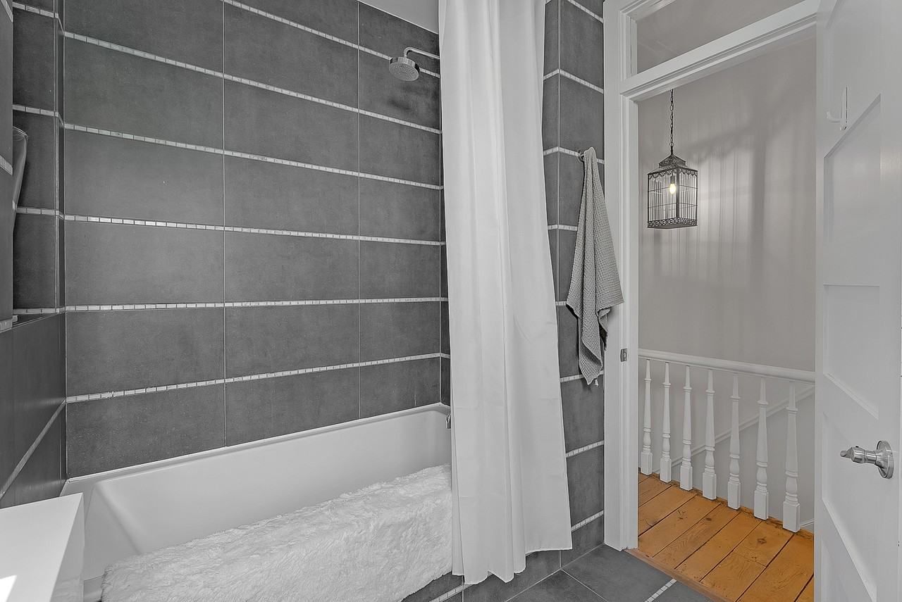 20 Boulton Ave #1 - Photo 5 of 49