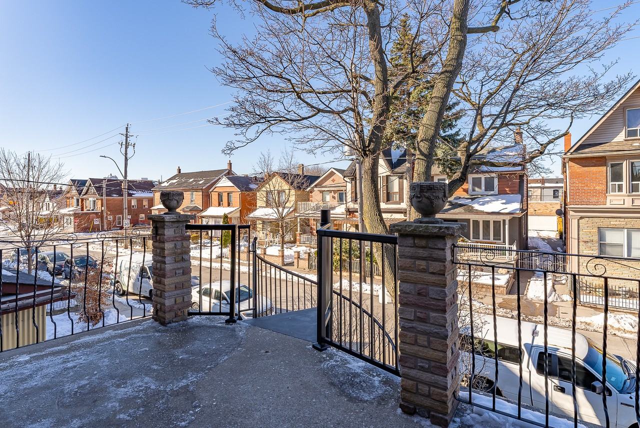 195 Osler St #1 - Photo 2 of 27