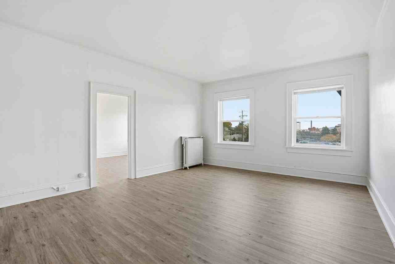 o155-Elm - Photo 3 of 36