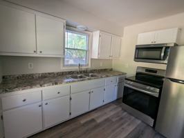 featured image of 1304 Douglas Ave #3