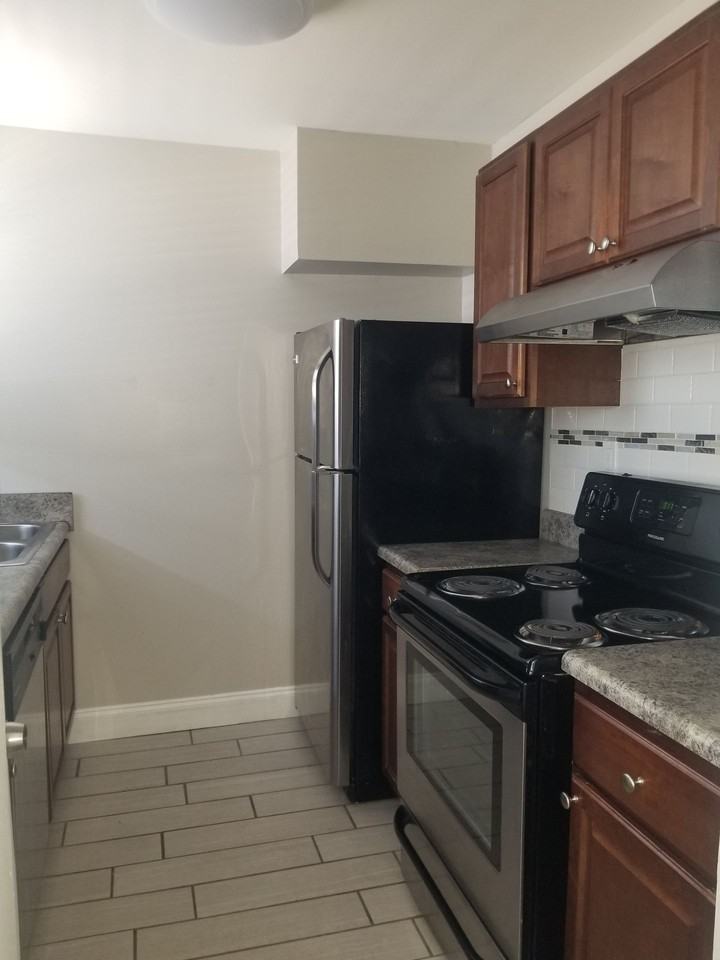 Avondale I Apartments - Photo 5 of 13