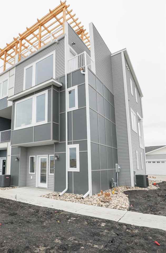 3309 6th Way E #1 - Photo 4 of 35