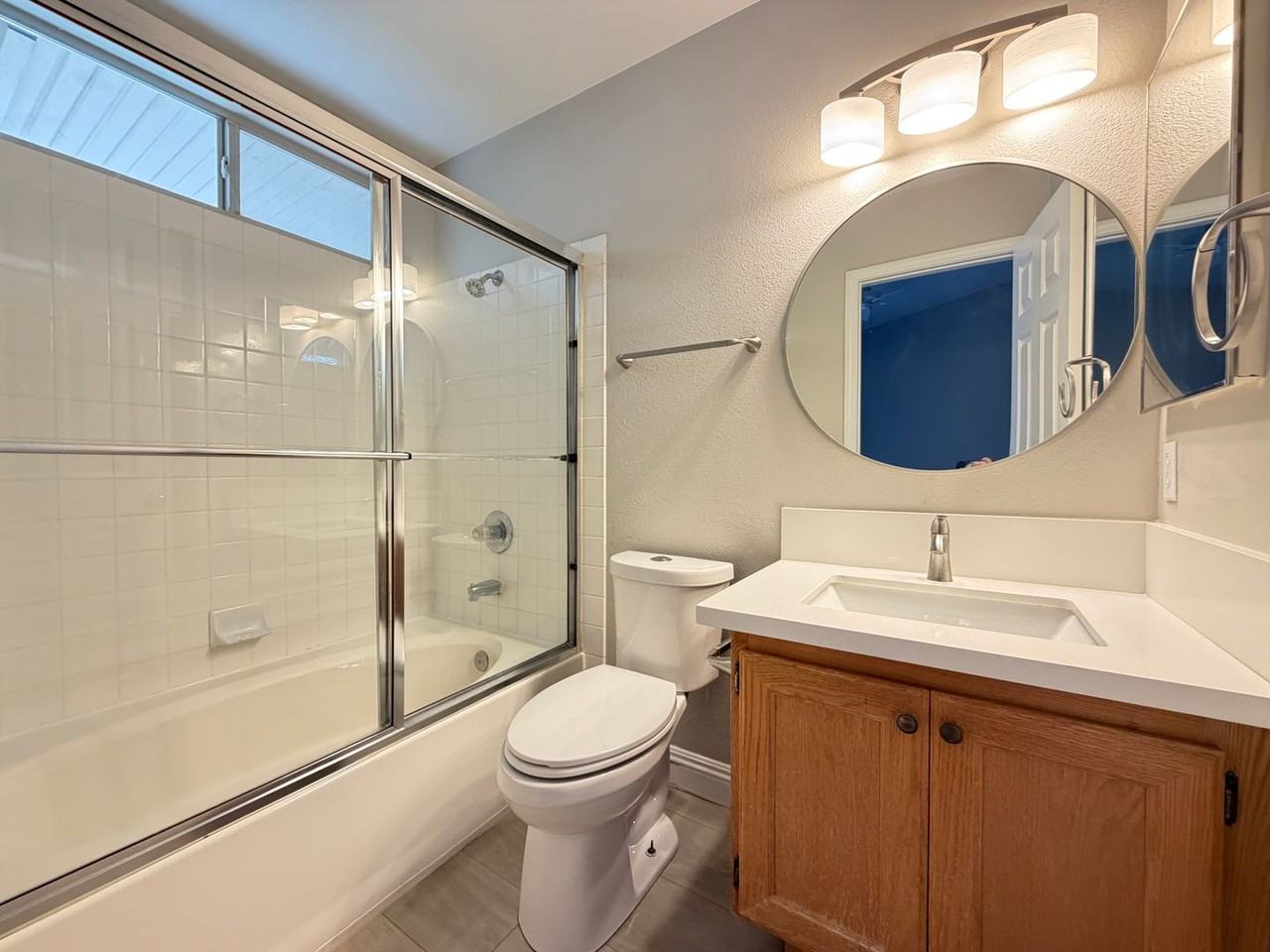 1433 Iron Springs Dr - Photo 5 of 10