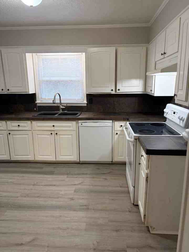 142 Northside Rd - Photo 4 of 26