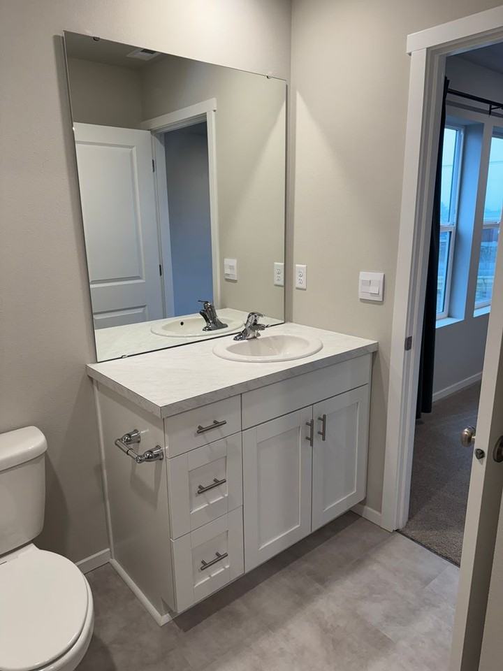 1504 Mustang Ct - Photo 7 of 37