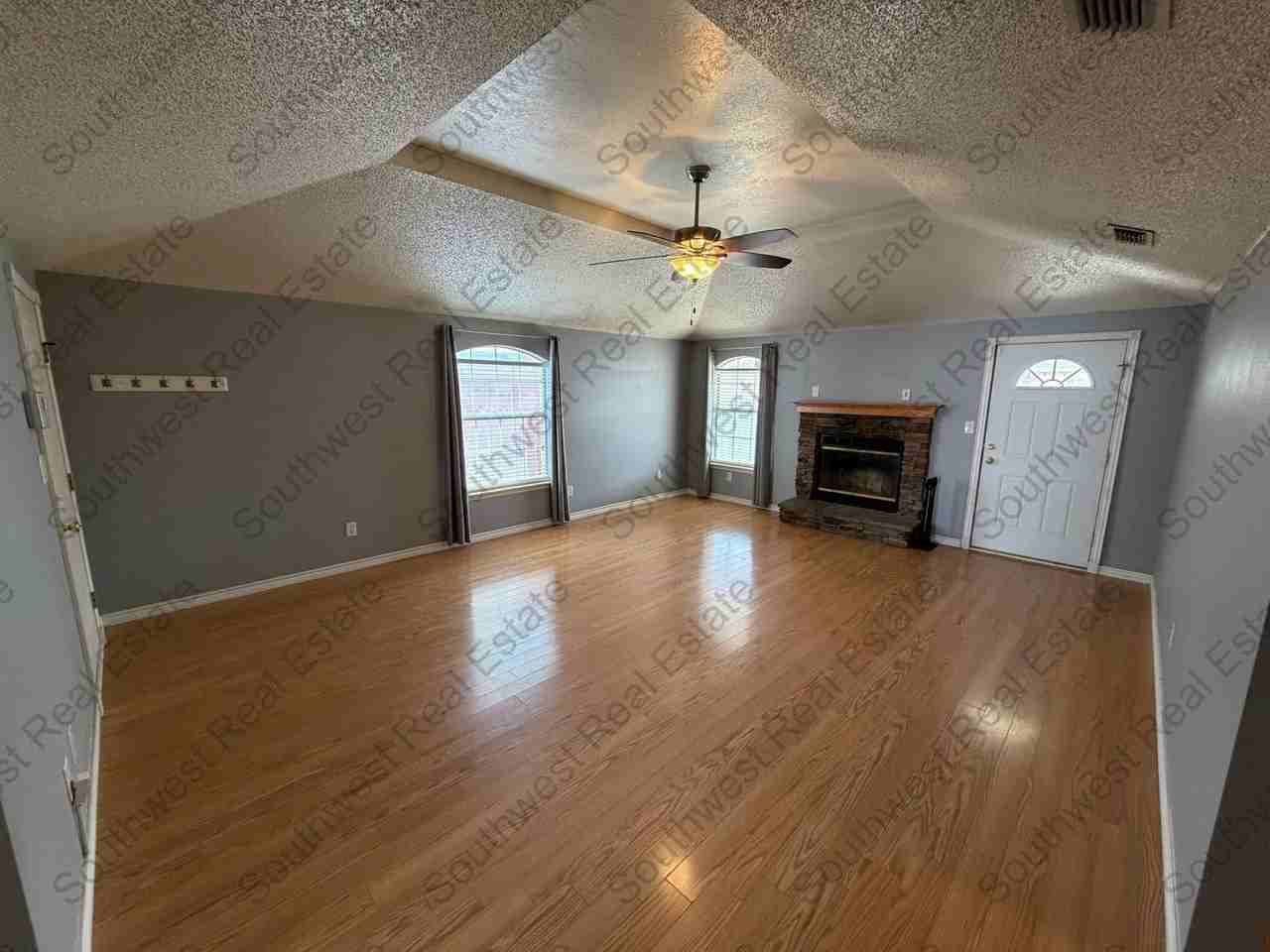 300 Burro Trl - Photo 3 of 12