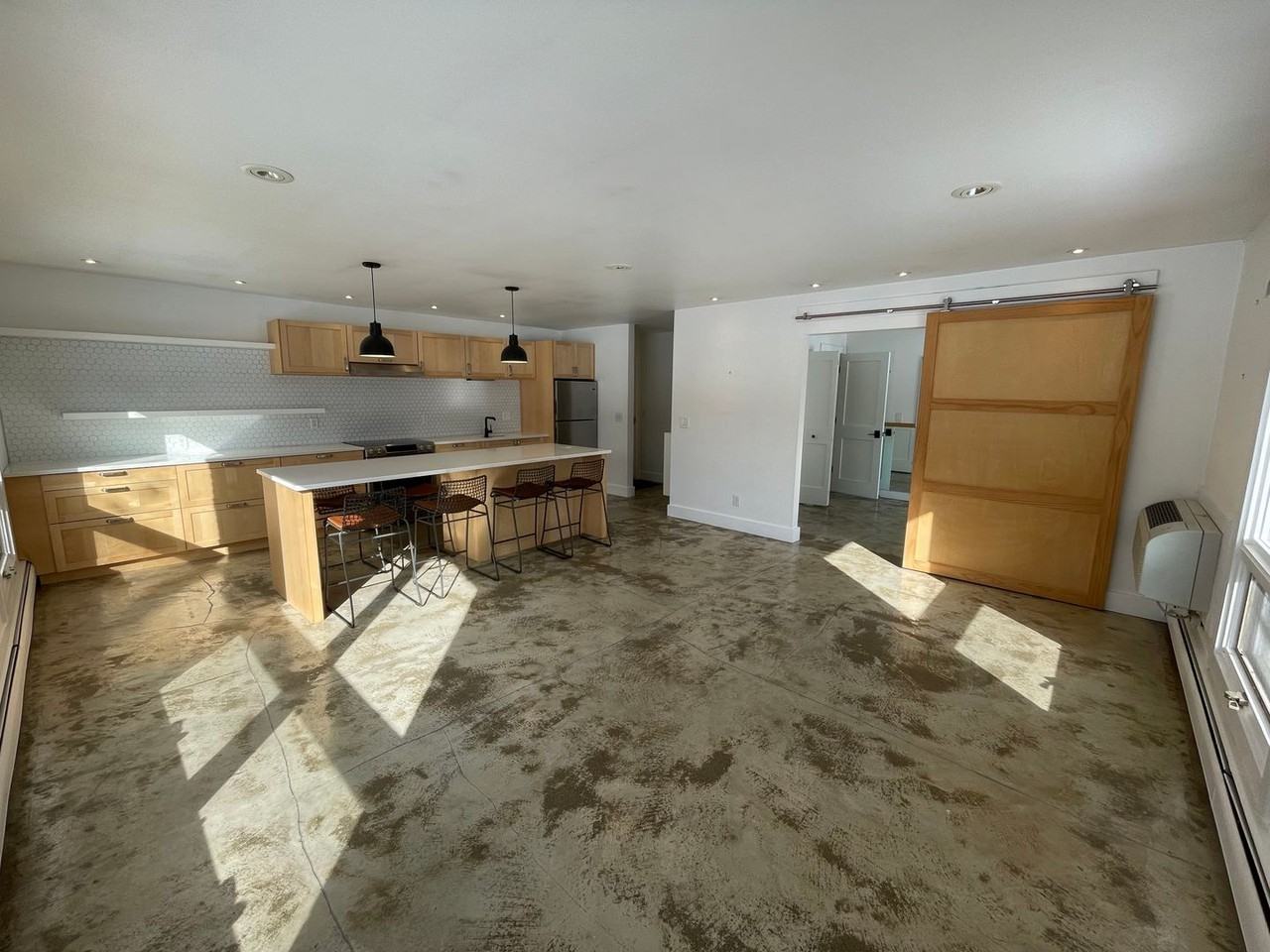 1525 Cherboneau Pl - Photo 4 of 17