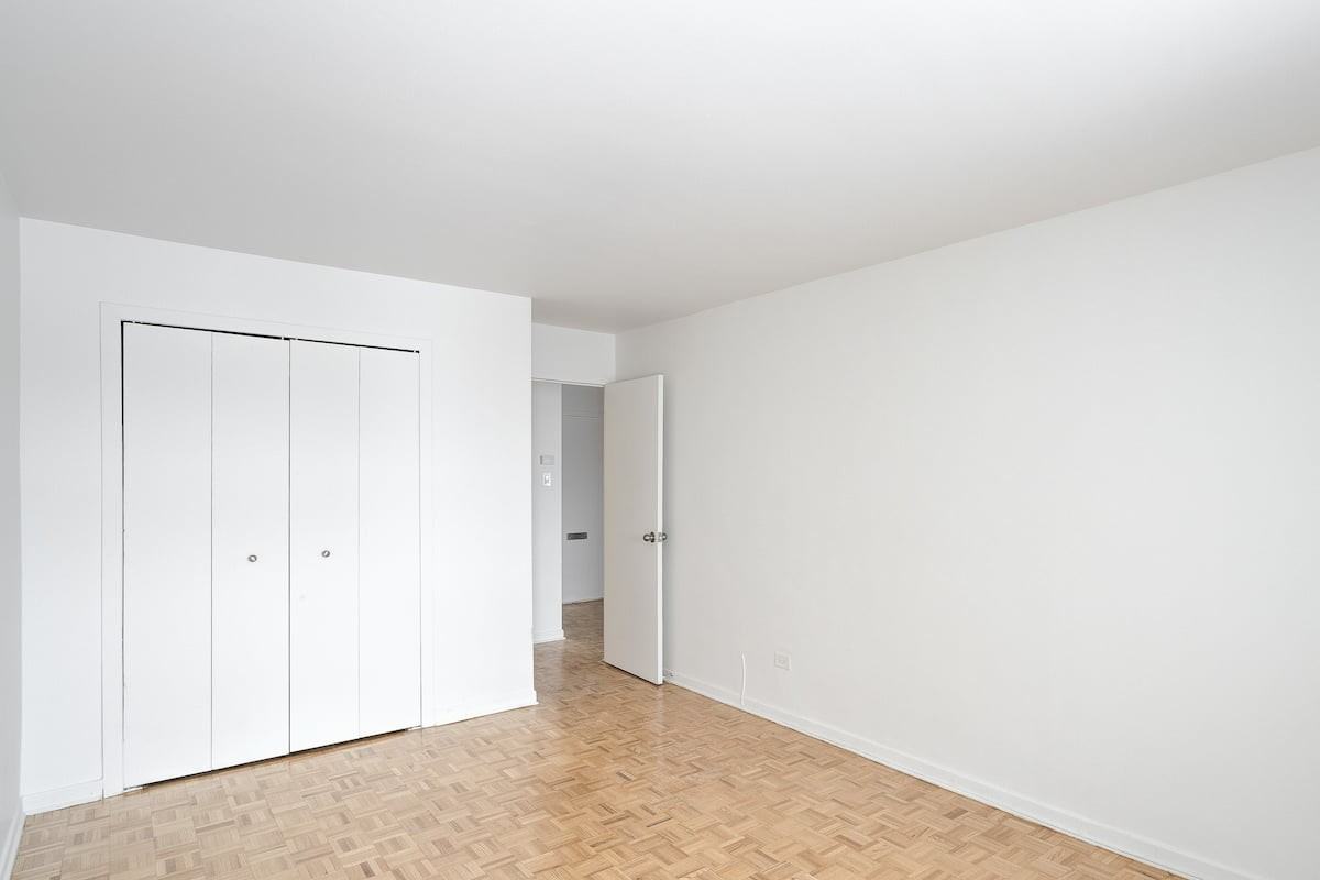 Carrefour Dorval - Photo 7 of 33