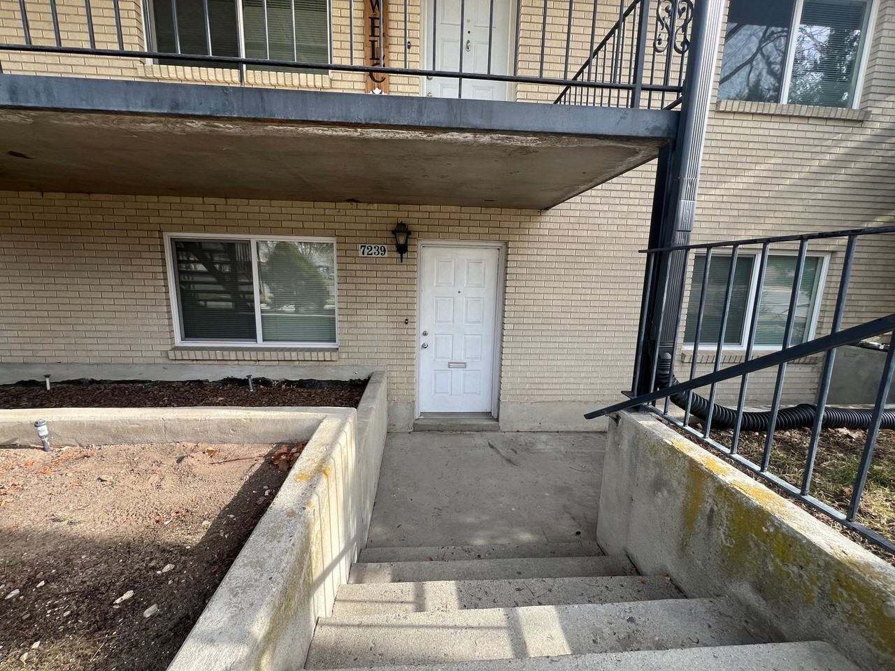 7239 Halelani Dr - Photo 2 of 19