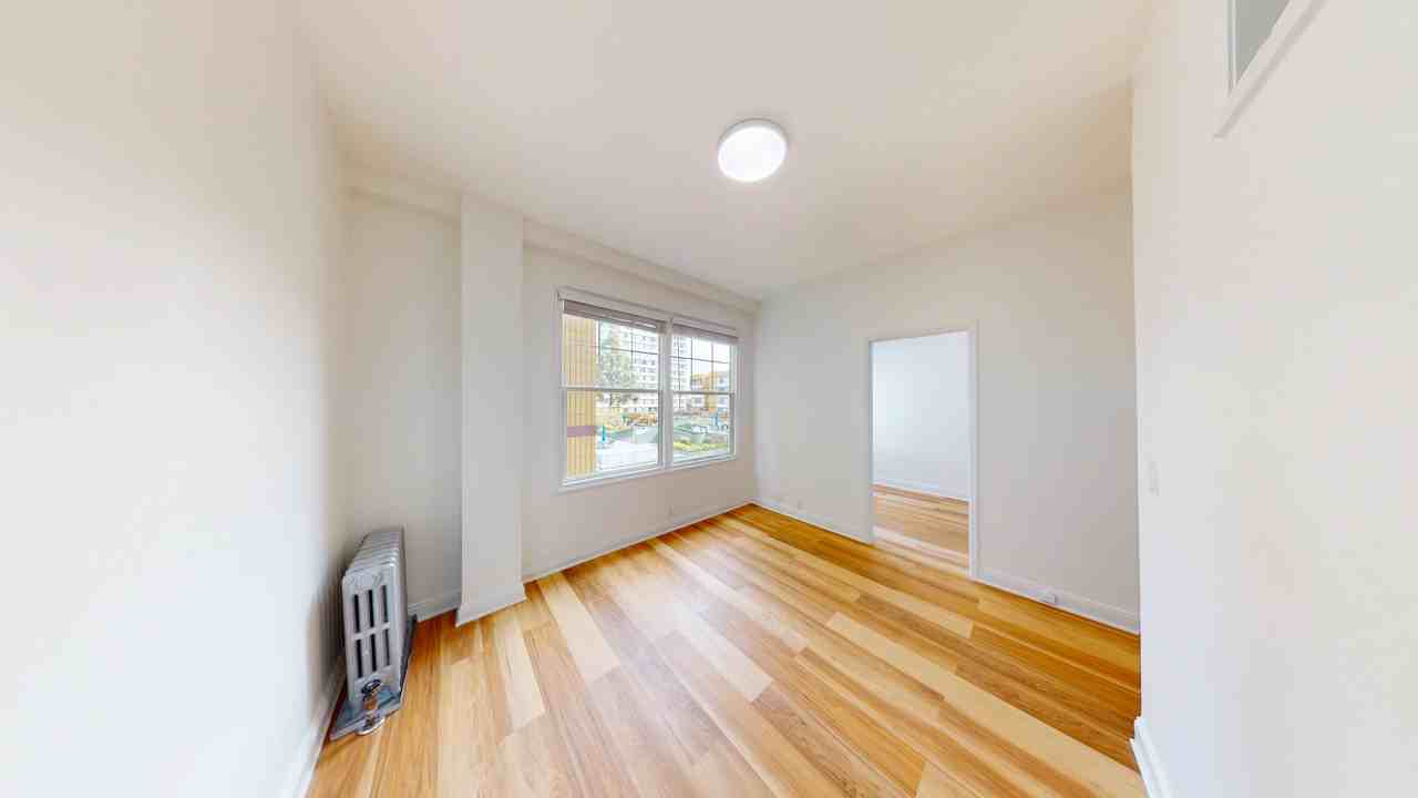 1395 Golden Gate Avenue - Photo 5 of 37