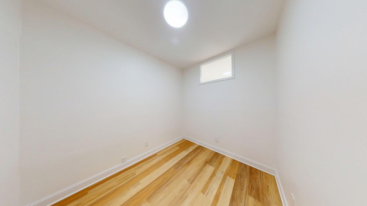 1395 Golden Gate Avenue - Photo 7 of 37