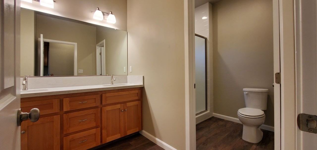 432 Grand Ave - Photo 7 of 15