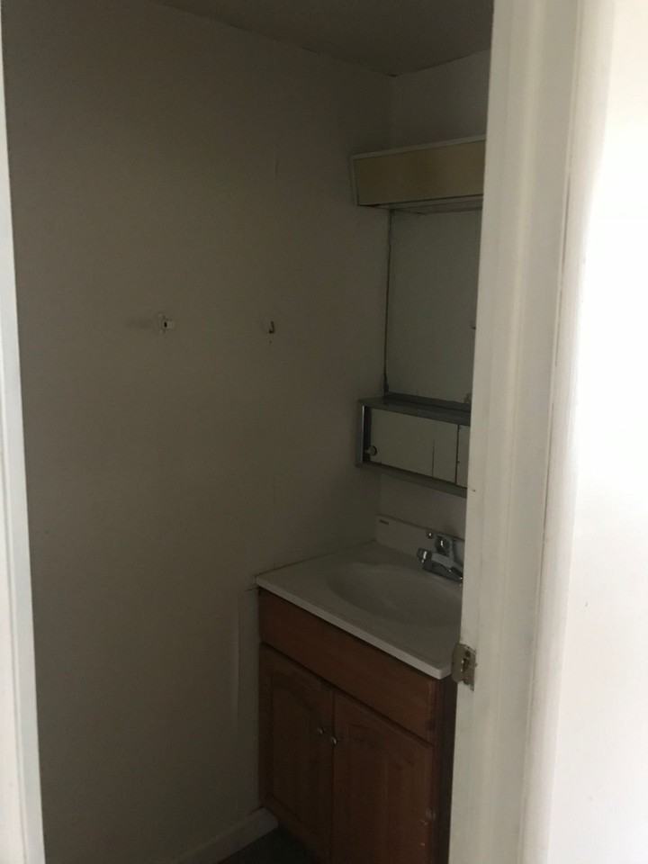 FRE500 - Photo 4 of 7